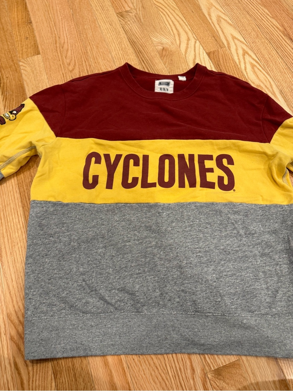 Cyclones Colorblock Crewneck Sweatshirt - Maroon/Gold/Gray